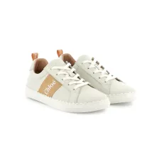 кроссовки с логотипом