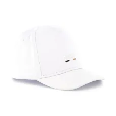 Кепка с логотипом