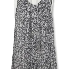 Платье со складками