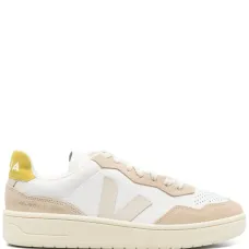 Кроссовки V-90