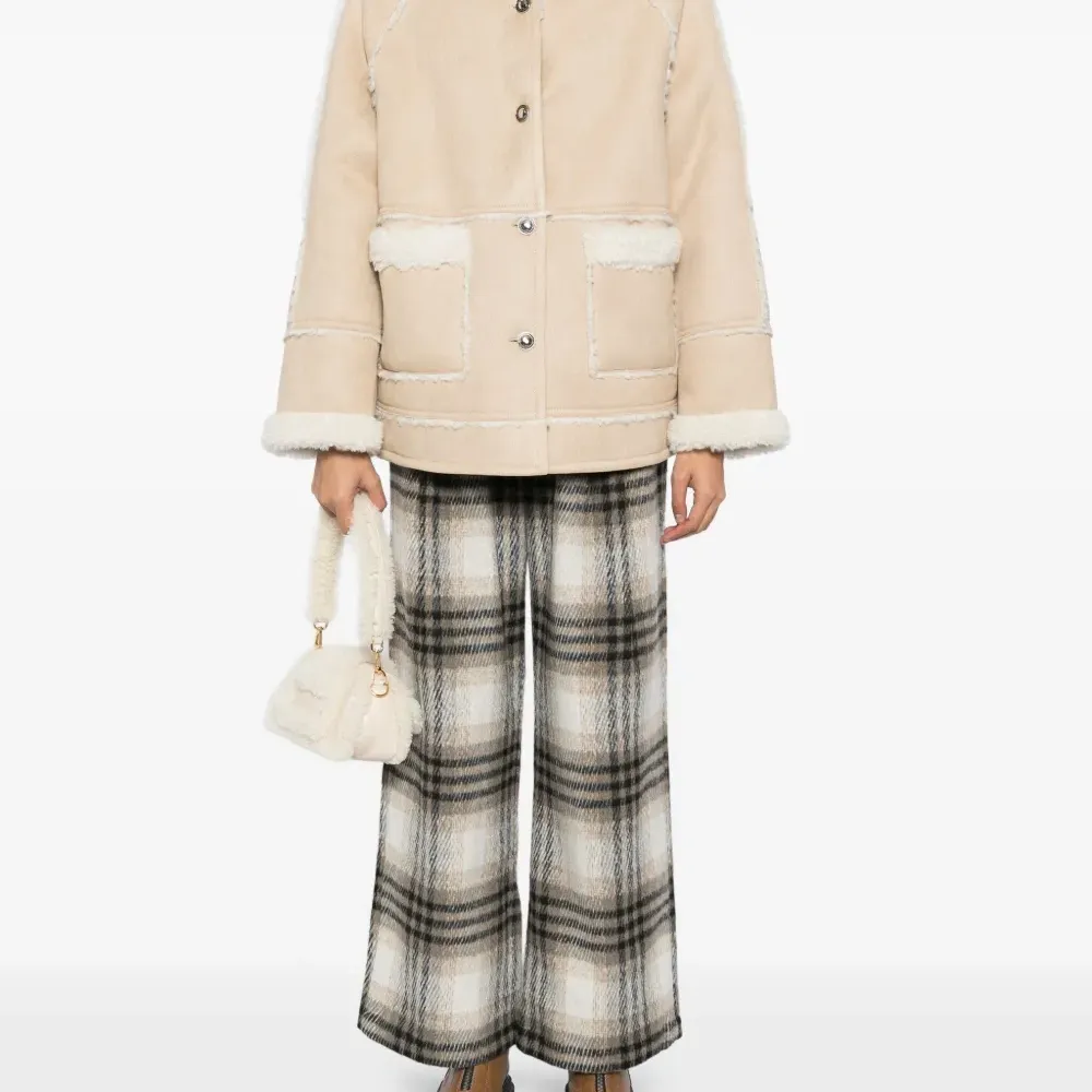 Брюки в клетку