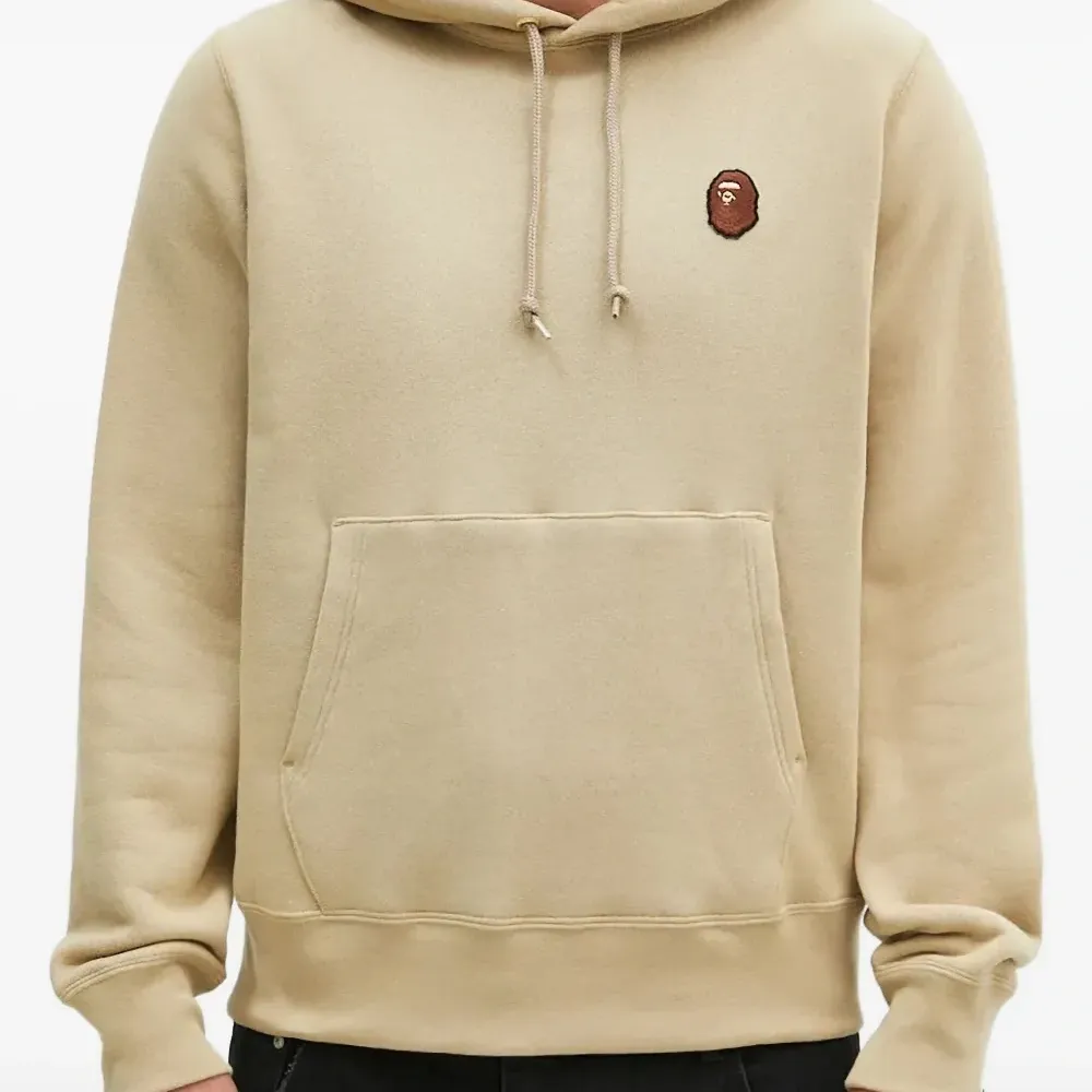 худи с нашивкой-логотипом