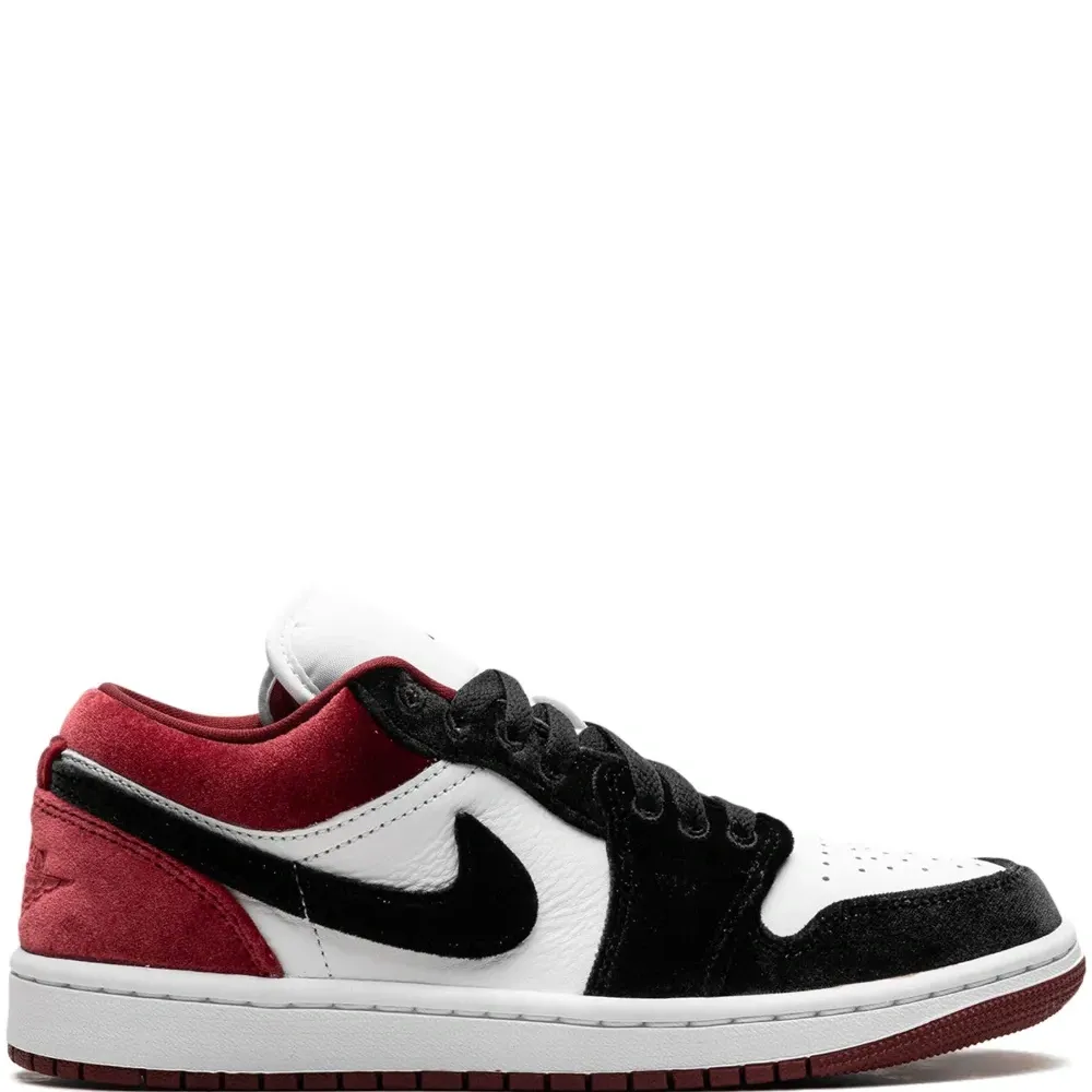 Кроссовки Jordan 1 Low SE Velvet Black Toe - Black/White/Team Red