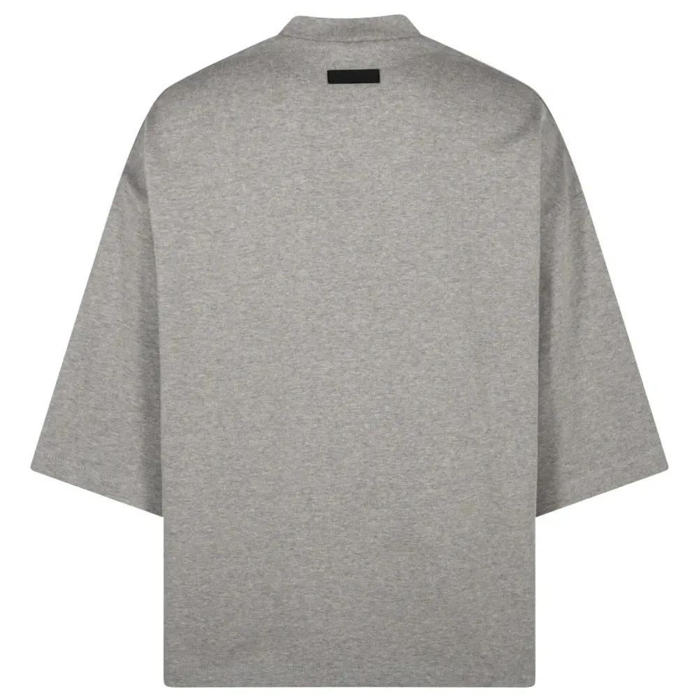 Футболка с логотипом