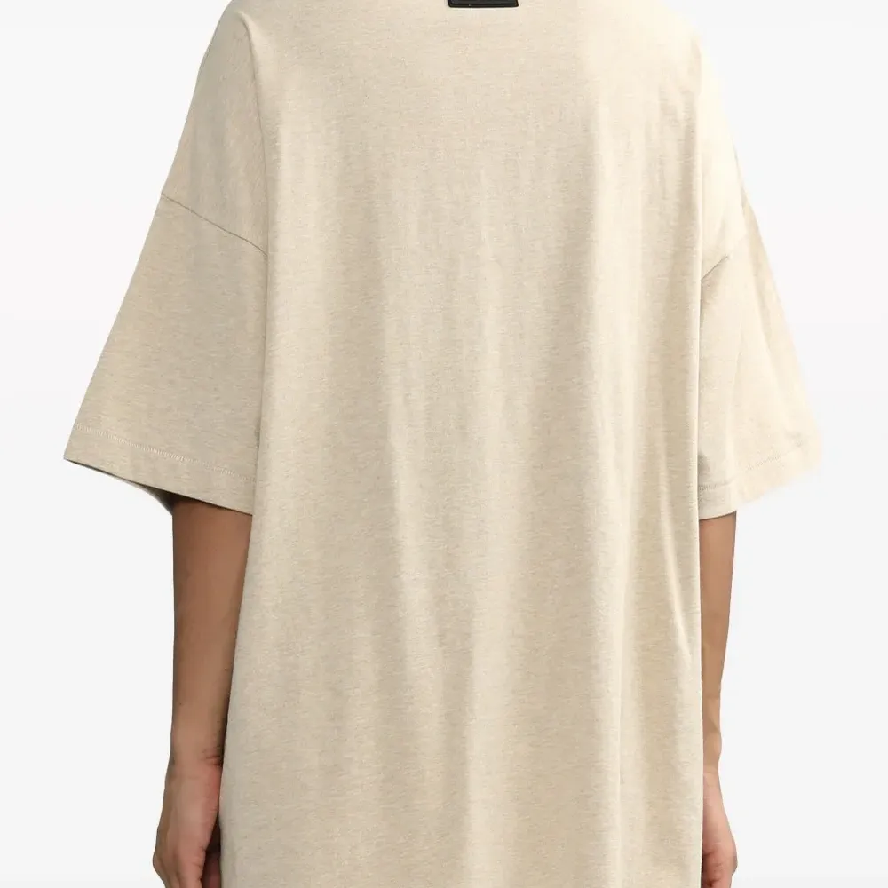 Футболка Essentials с логотипом