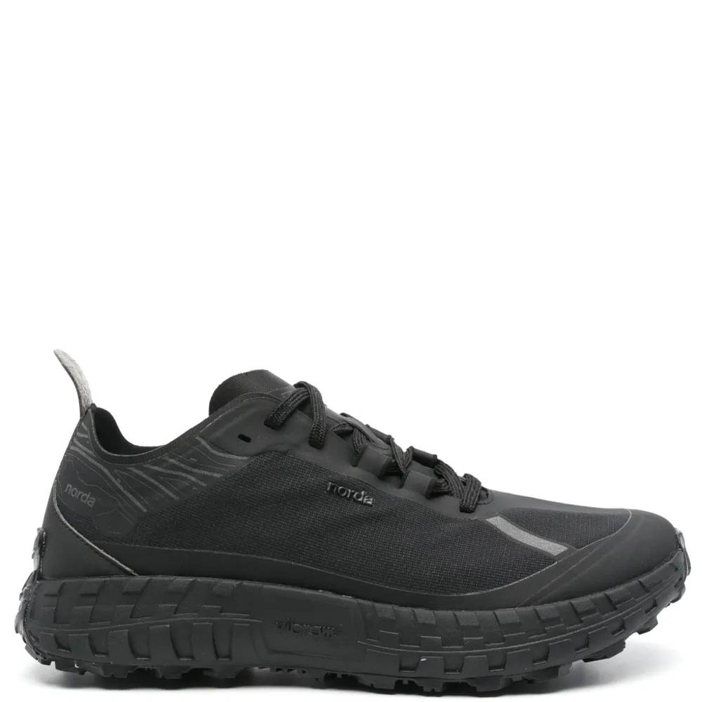 Кроссовки 001