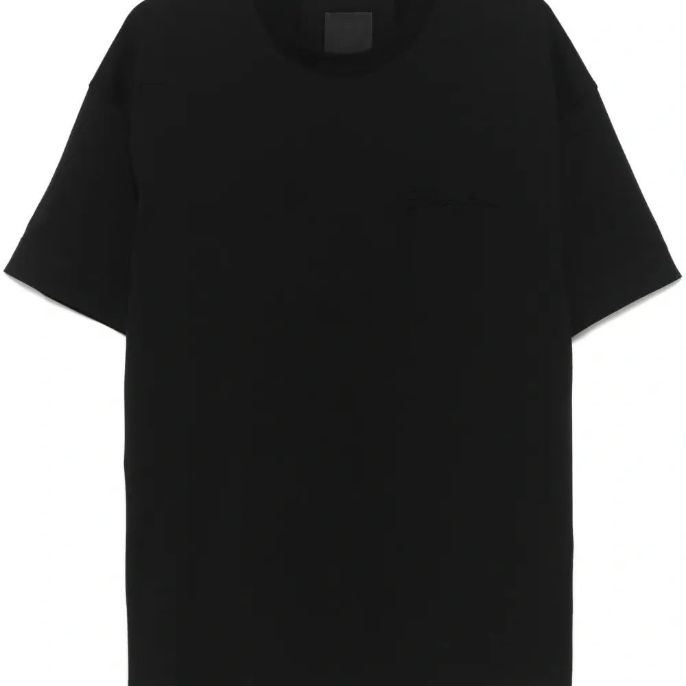 Футболка с тисненым логотипом Футболка с тисненым логотипом