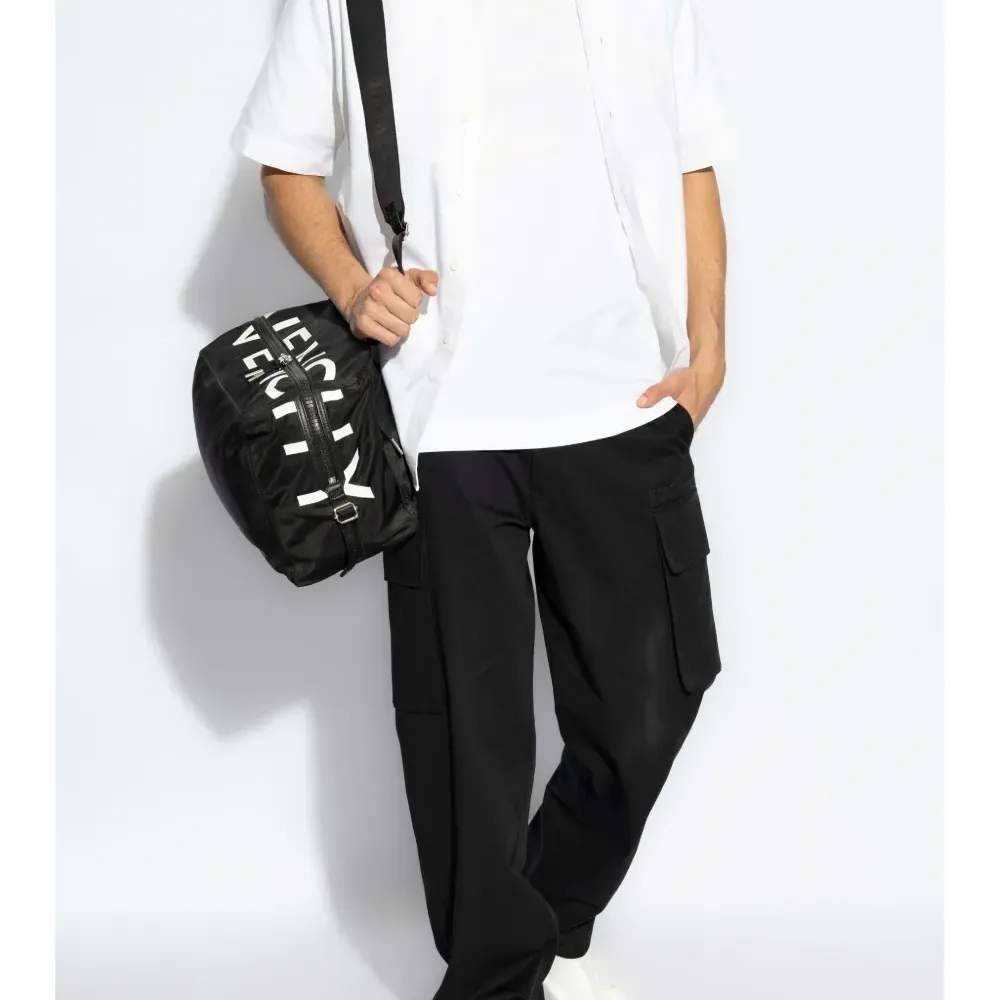 Футболка Maison