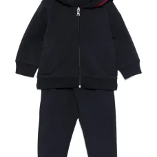 Спортивный костюм с нашивкой-логотипом Спортивный костюм с нашивкой-логотипом