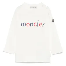 Футболка с логотипом