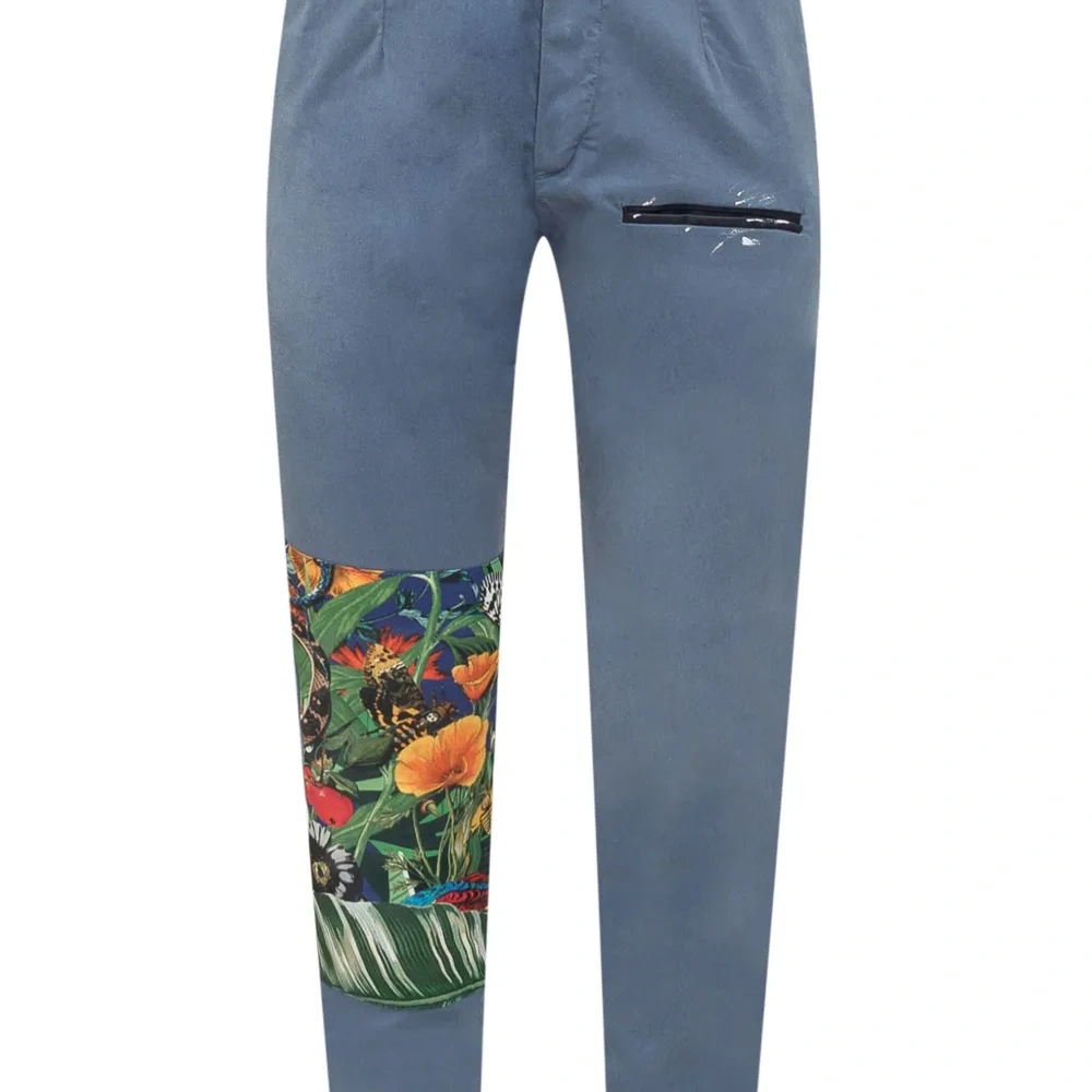 Джинсы с цветочным принтом