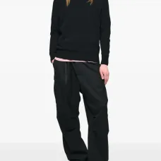 Джемпер с высоким воротником