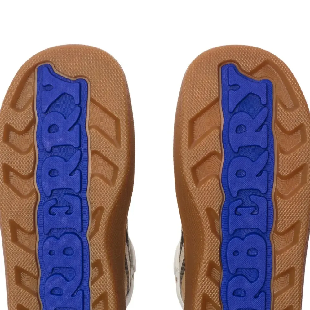 Высокие кеды в клетку Высокие кеды в клетку