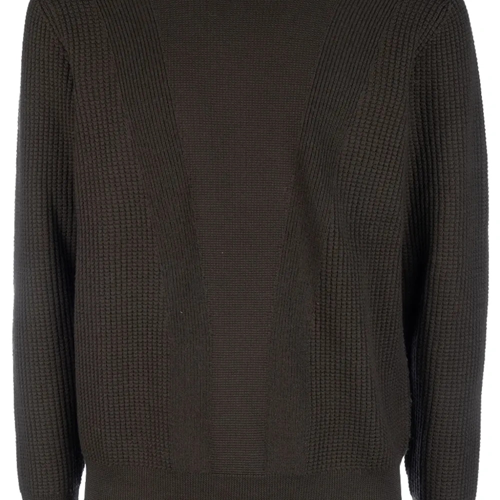 Джемпер из вирджинской шерсти