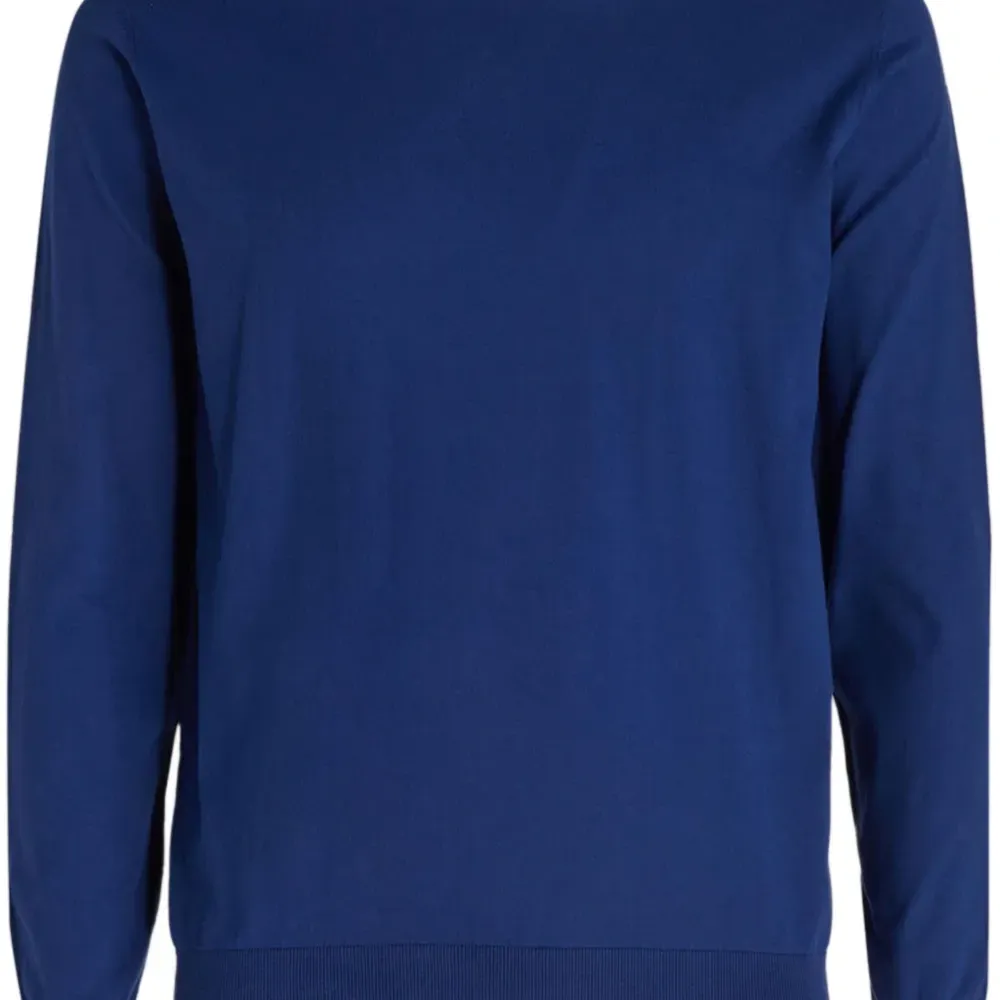 Джемпер с круглым вырезом