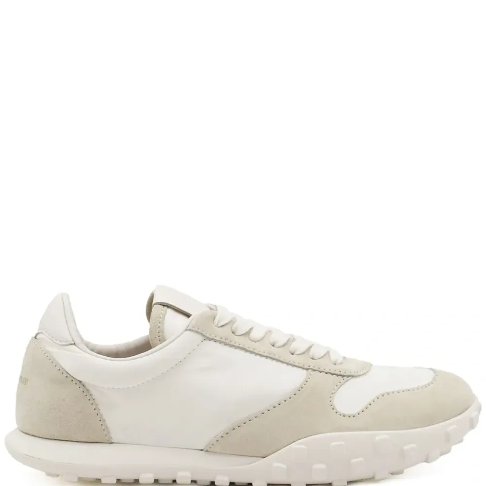 Кеды на шнуровке