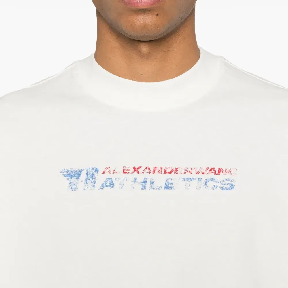 Футболка с логотипом