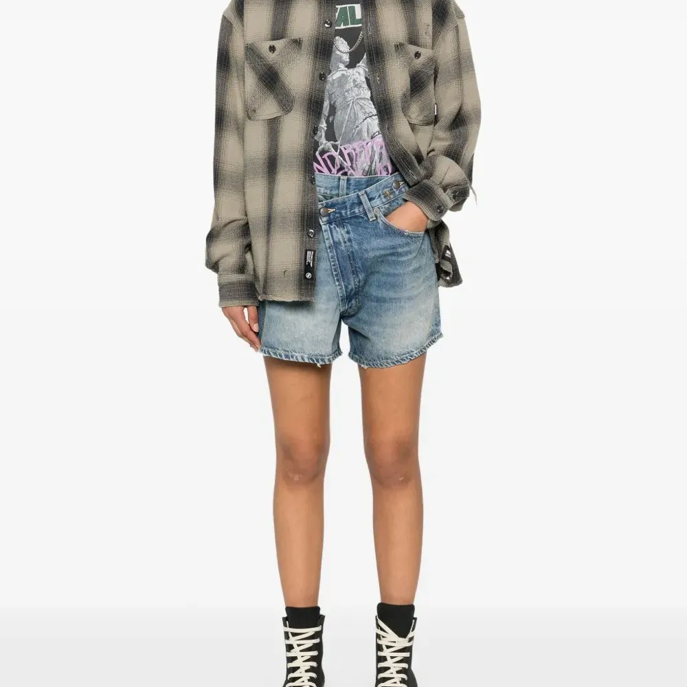 Джинсовые шорты Crossover