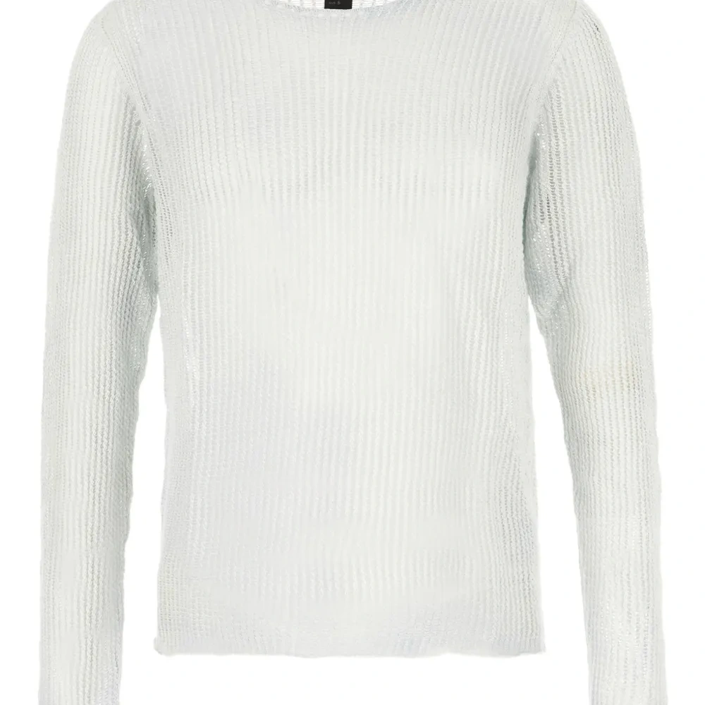 Свитер в рубчик с круглым вырезом