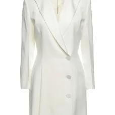 Жилет строгого кроя