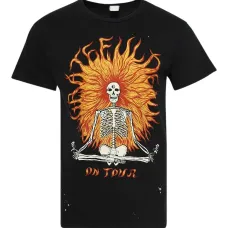 Футболка с графичным принтом