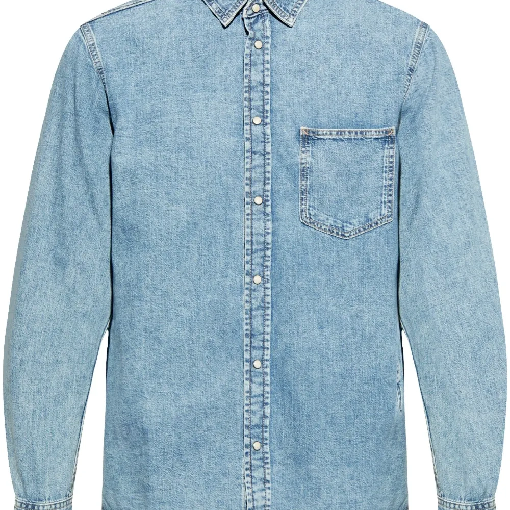 Джинсовая рубашка