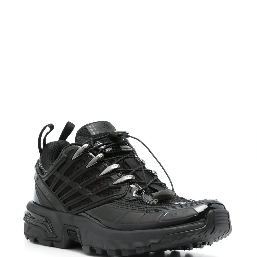 кроссовки ACS Pro из коллаборации с Salomon кроссовки ACS Pro из коллаборации с Salomon