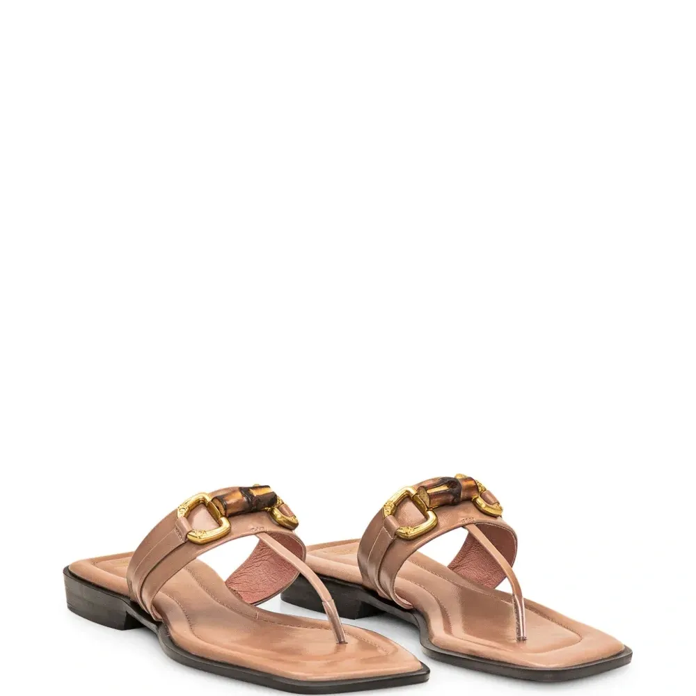 Шлепанцы Monica