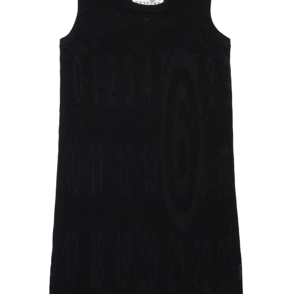 Жаккардовое платье