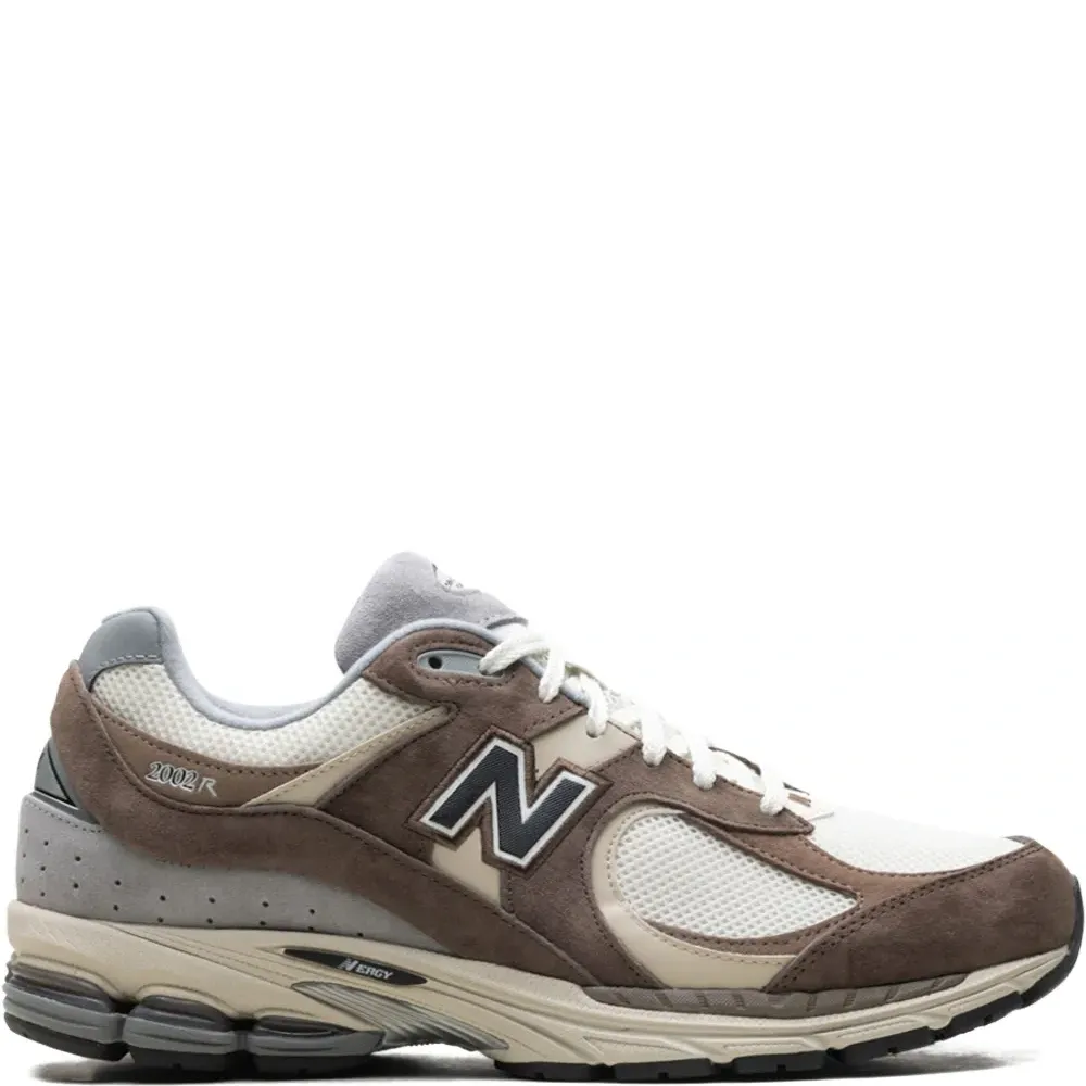 Кроссовки 2002R