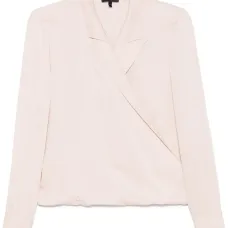 Блузка с заостренными лацканами