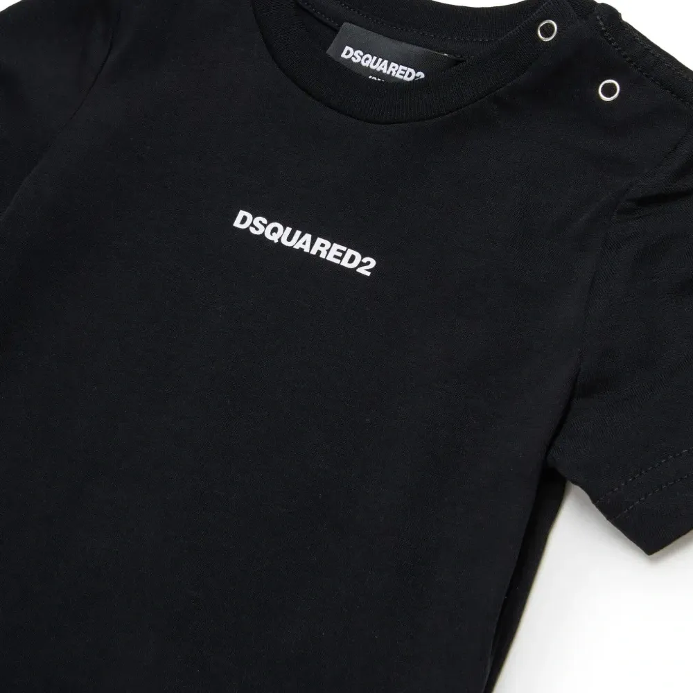 Базовая футболка