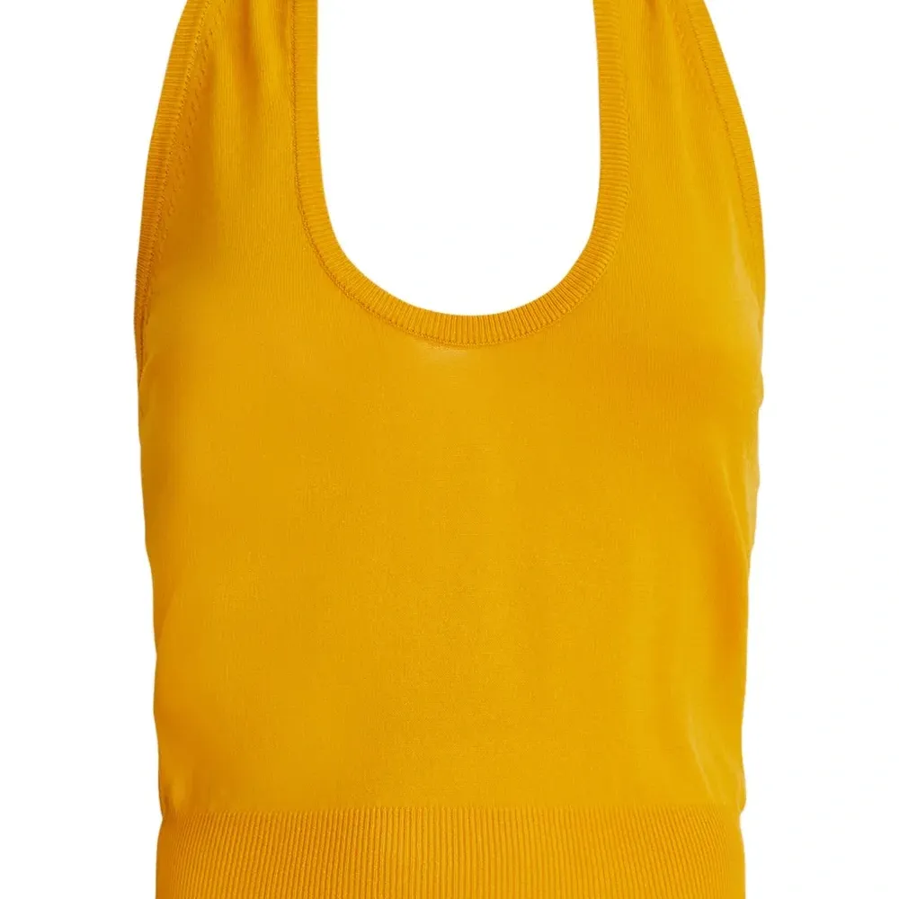 Топ с глубоким вырезом на спине