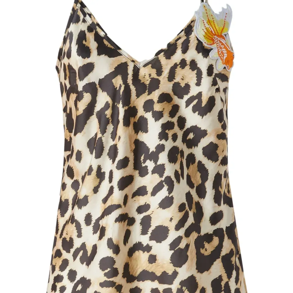 Топ с леопардовым принтом