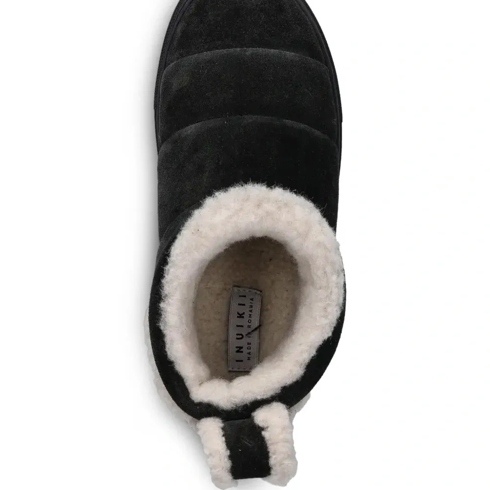 Замшевые ботинки