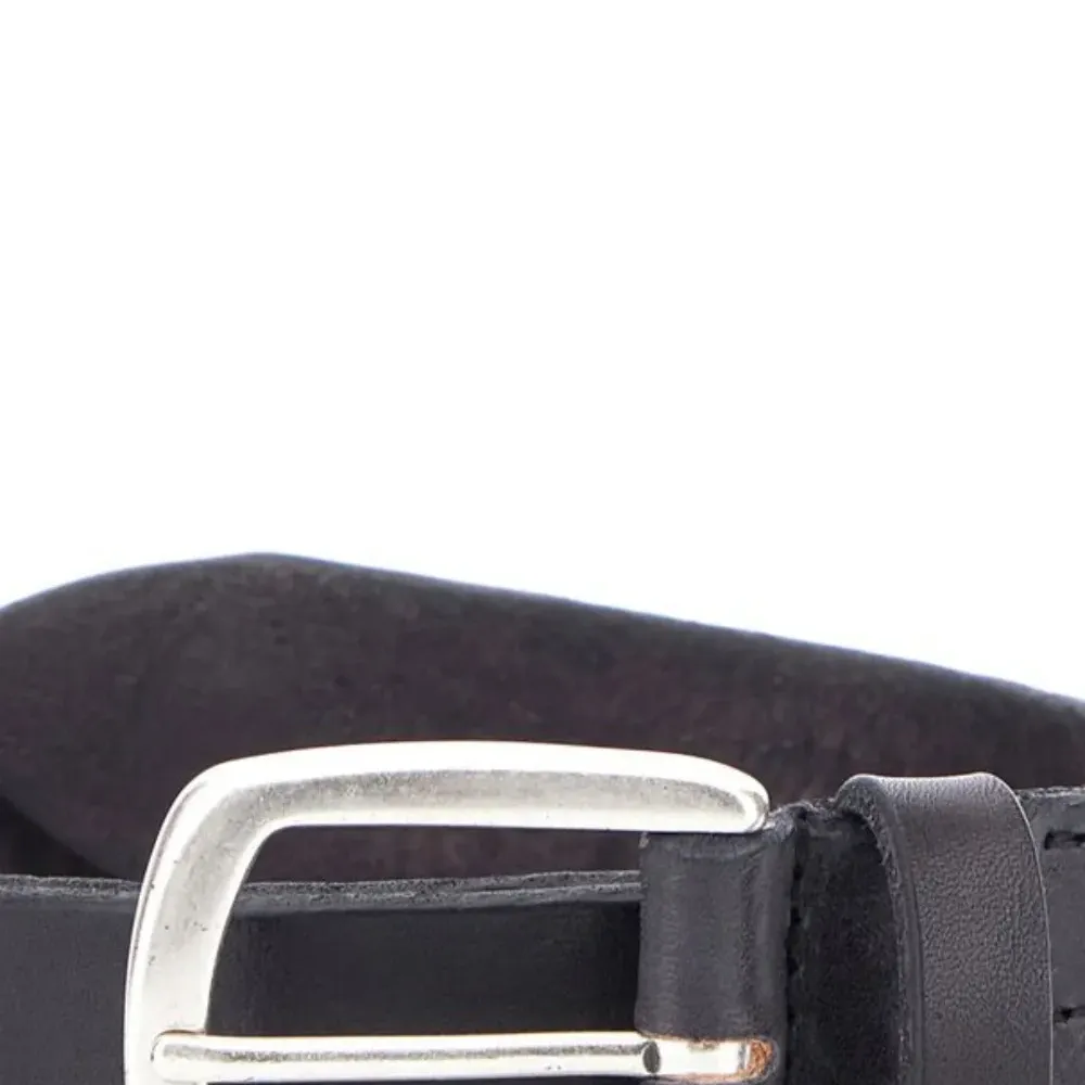 Ремень с декоративной строчкой