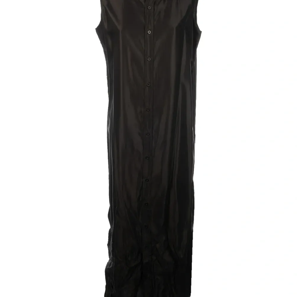 платье-рубашка без рукавов