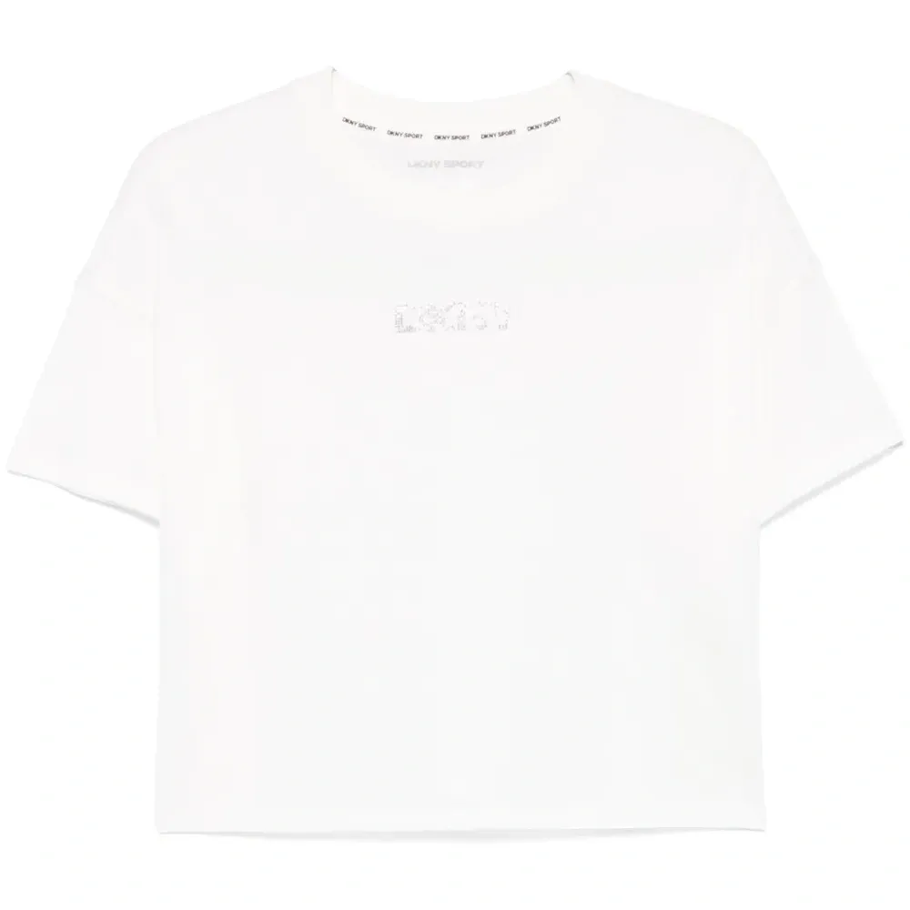 Футболка со стразами и логотипом