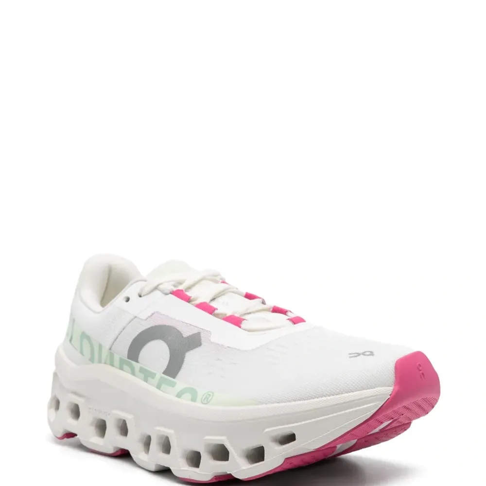 Кроссовки Cloudmonster