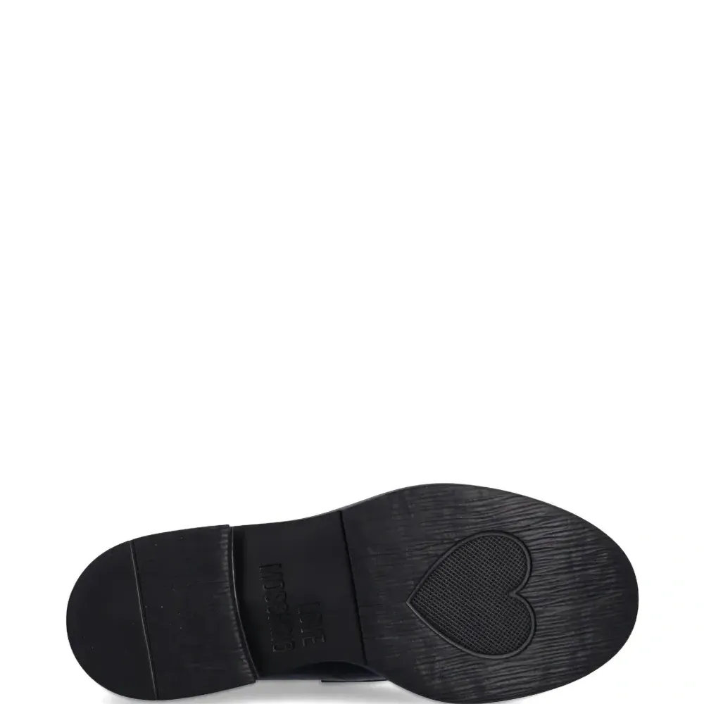 Лоферы с логотипом