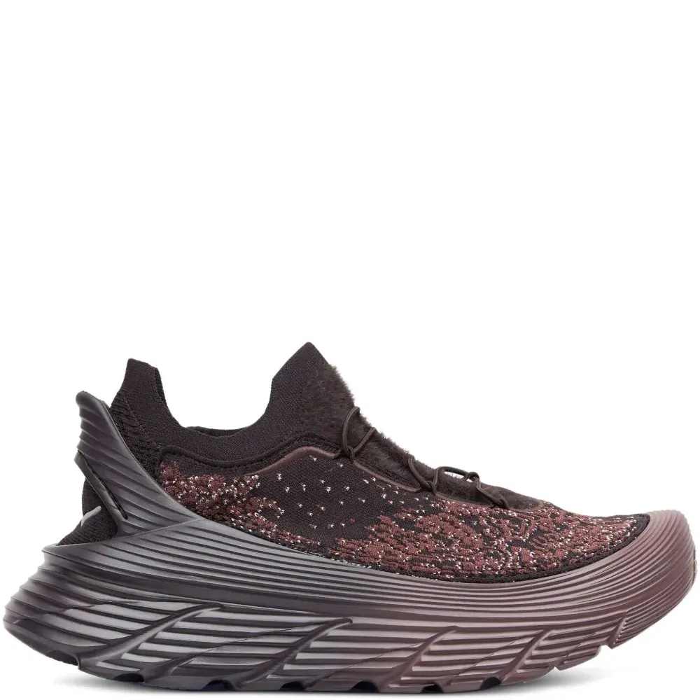 Кроссовки Restore Chukka из коллаборации с Paria Farzaneh