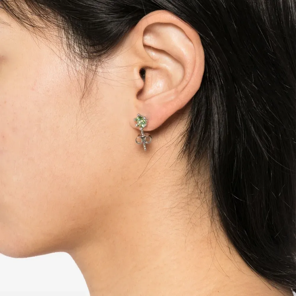 Серьги-гвоздики solitaire