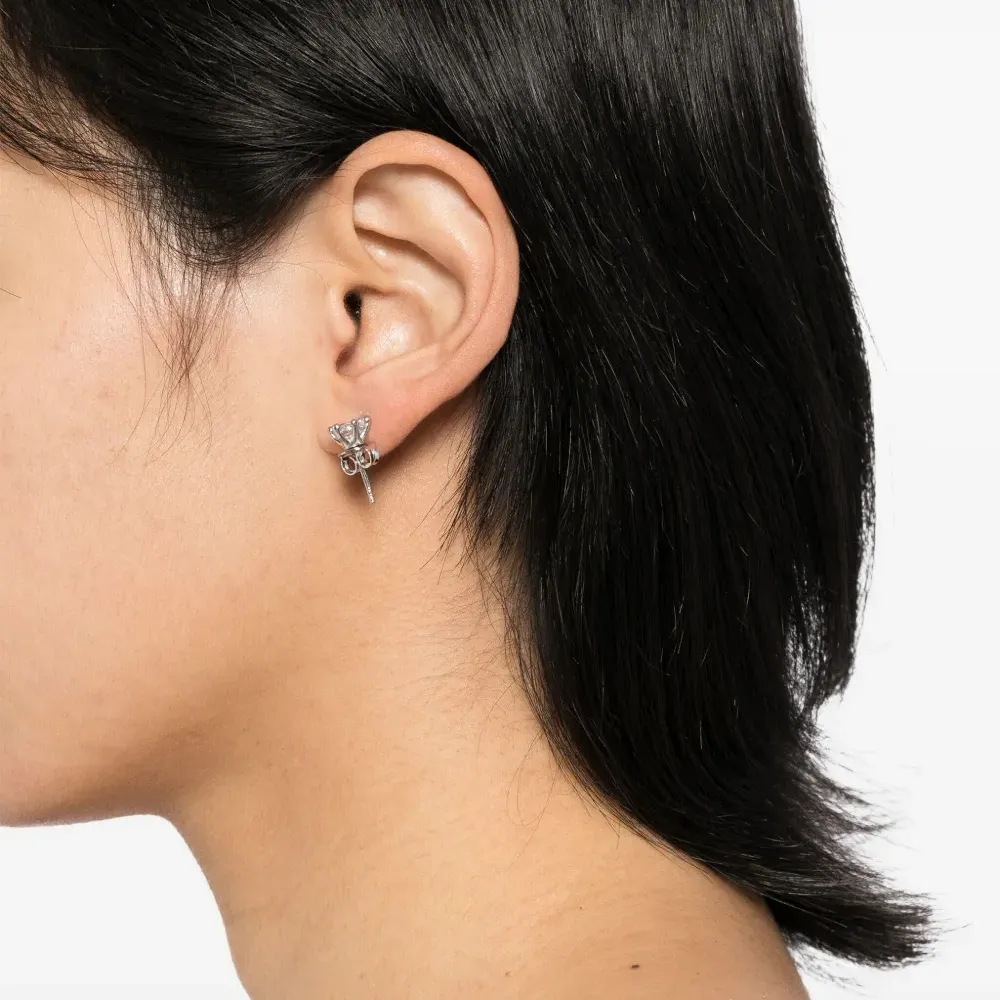 Серьги-гвоздики solitaire