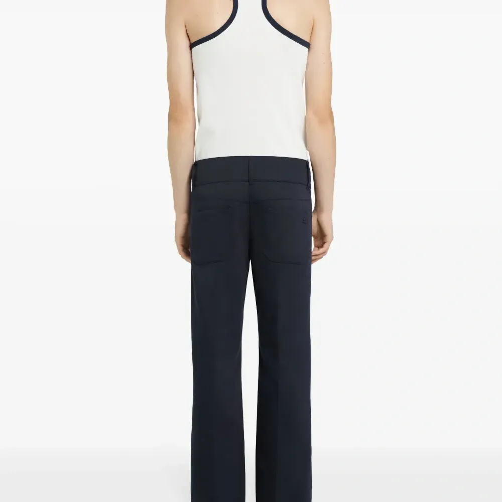 Топ с контрастной отделкой