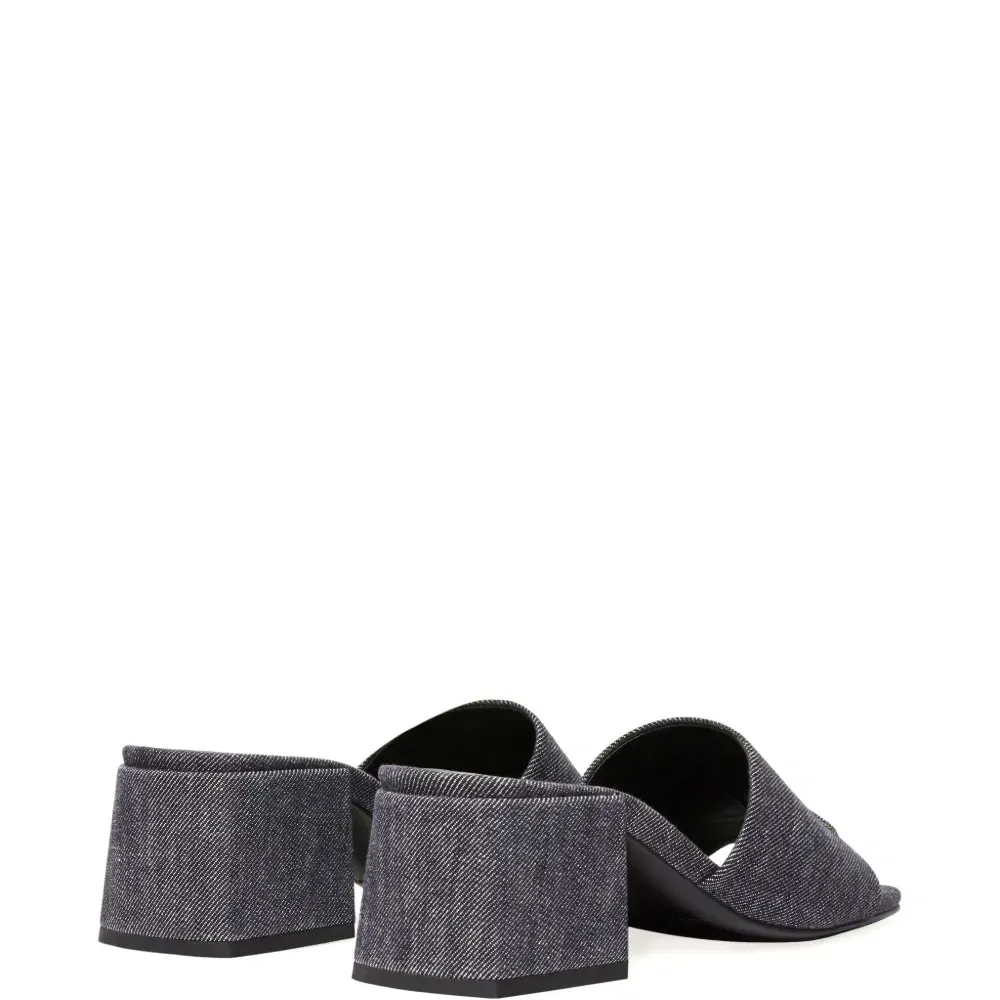 Сандалии Shadow