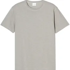 футболка с круглым вырезом