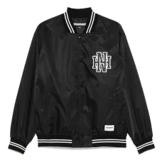 Куртка с нашивкой-логотипом Куртка с нашивкой-логотипом