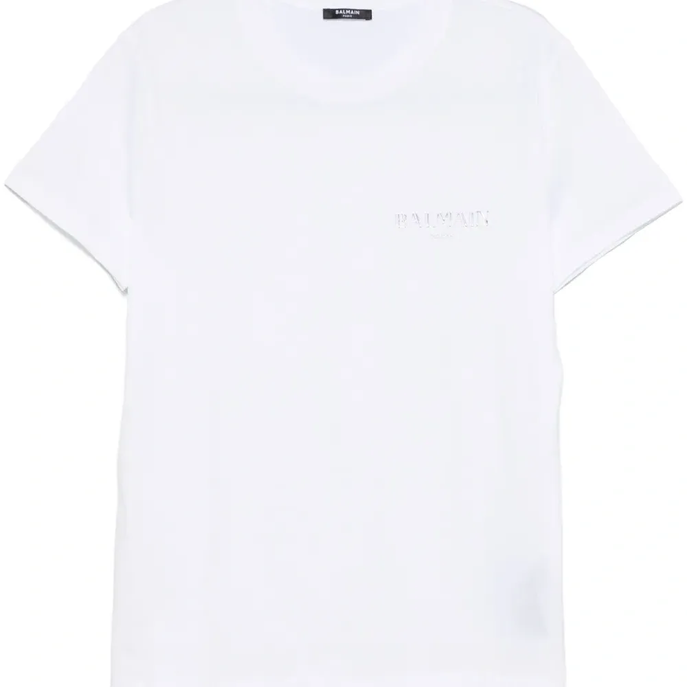 Футболка с логотипом