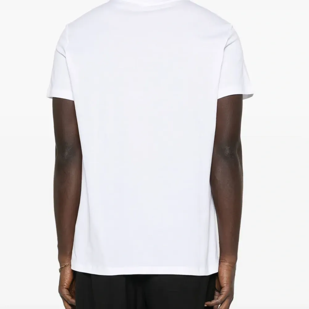 Футболка с логотипом