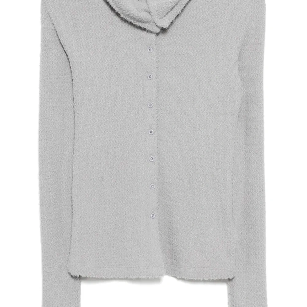 Свитер с подворотом